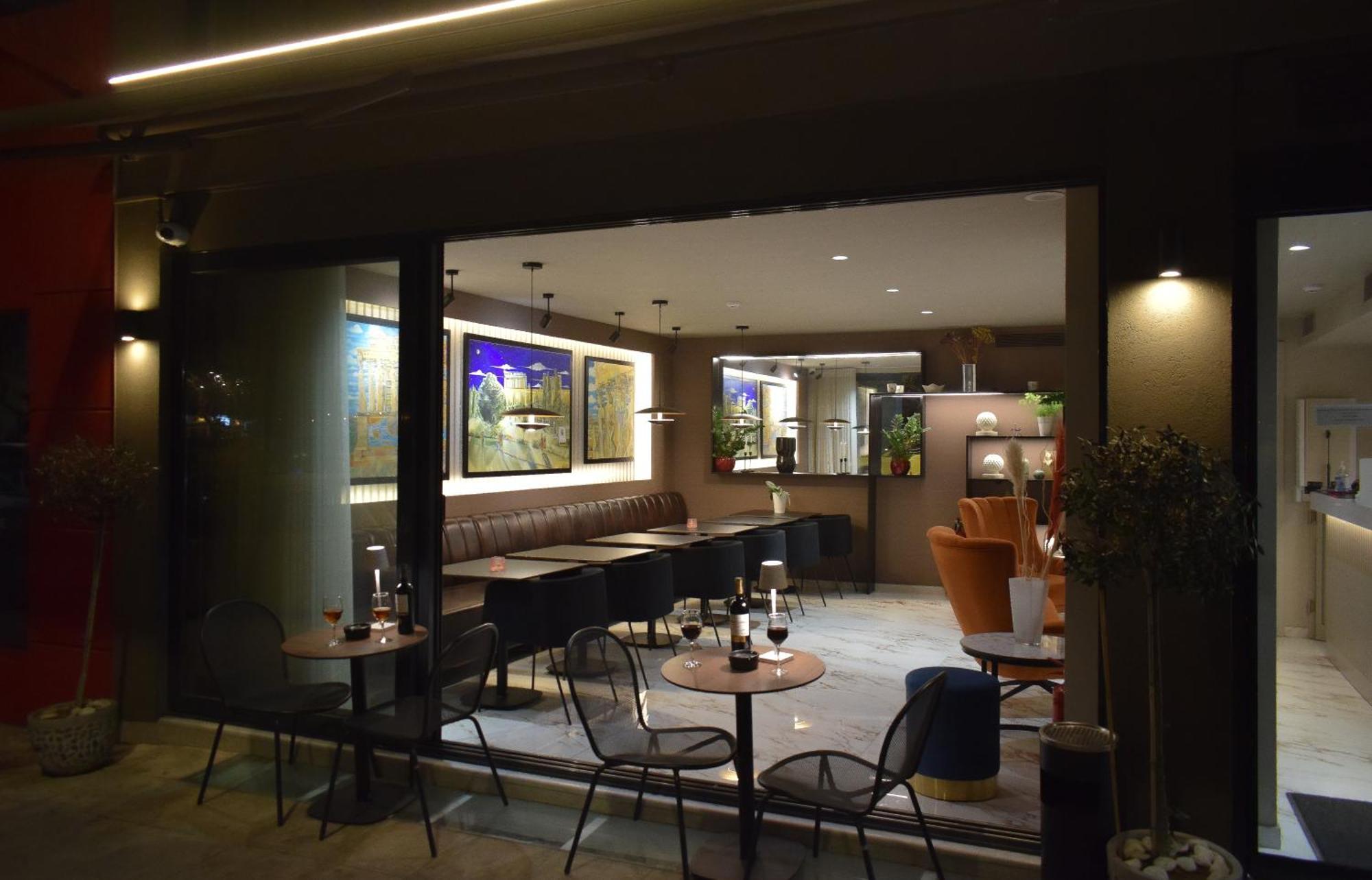 Urban Frame Acropolis Hotel Athens Exterior photo